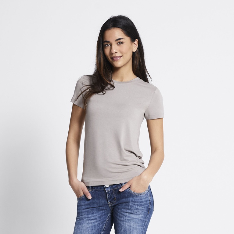 Soft feel tee "Liv" Beige 2